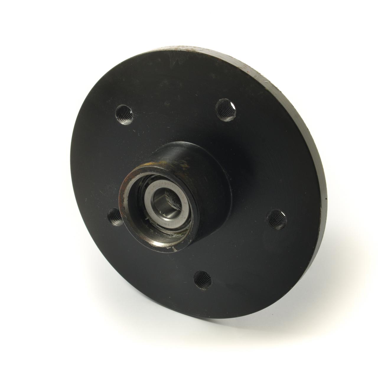 AL-KO unbraked hub, 5/112mm PCD with taper bearings