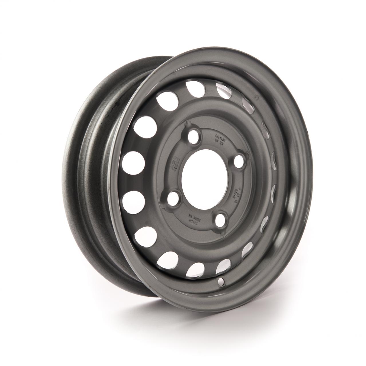 13 inch rim 4.5J, 4 studs on 130mm.